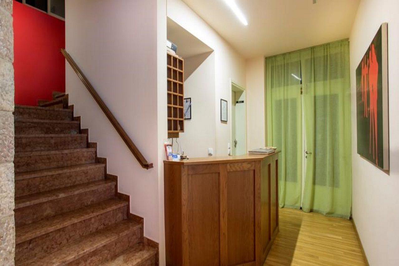 Aktaion Hotel *